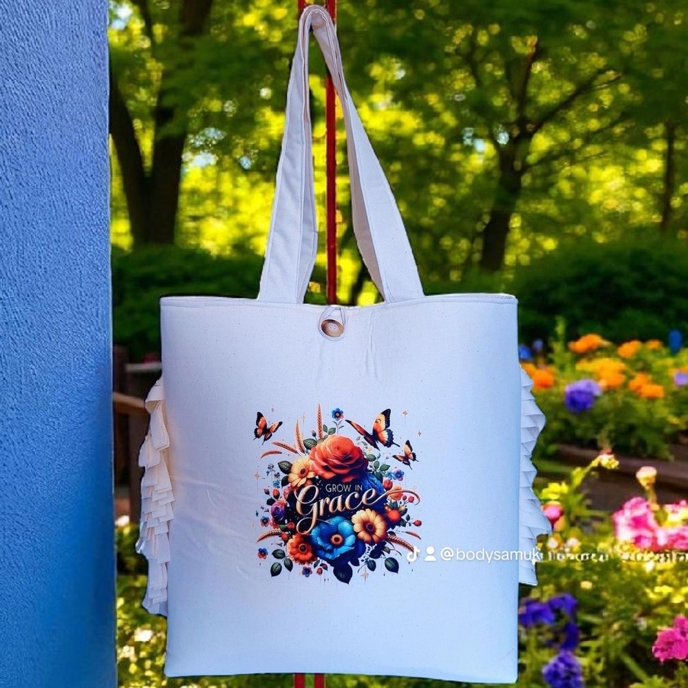 Yeirdesign Graceful White Floral Tote Bag - Picture 7 of 7